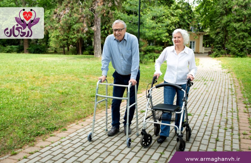 بهترین واکر برای سالمندان