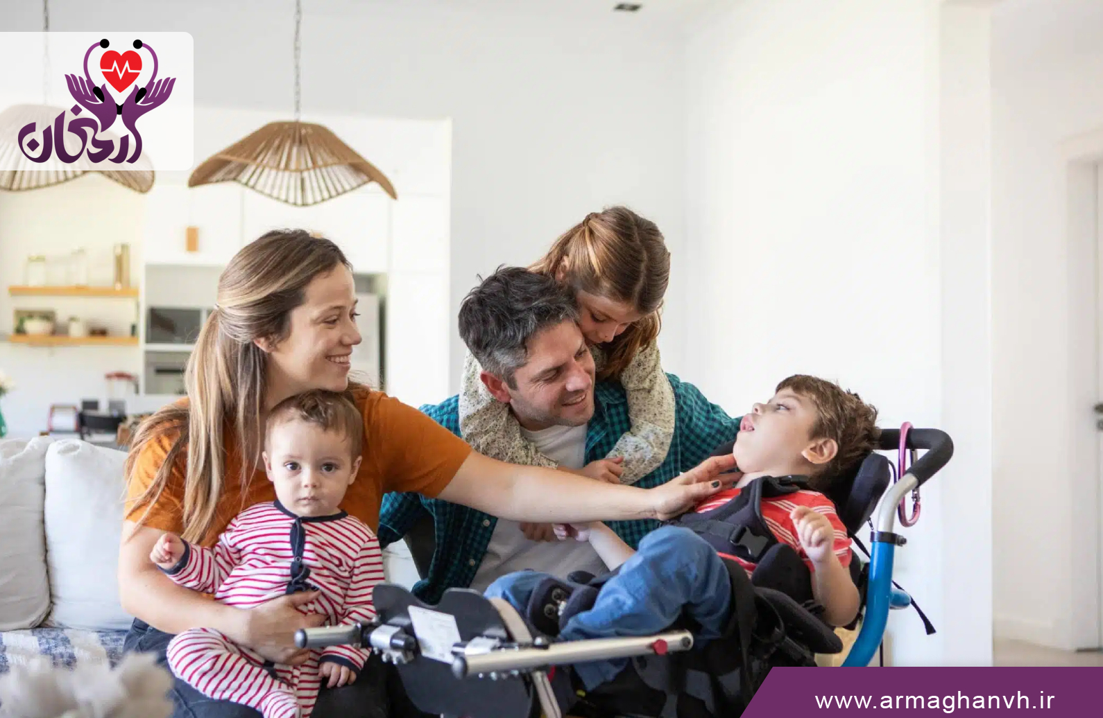 ویژگی‌ های پرستار کودک فلج مغزی در منزل